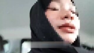 Bokep viral ibu guru jilbab malay dimobil
